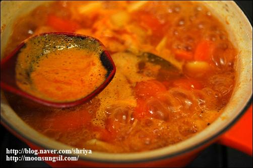 건강의 파수꾼 토마토드레싱샐러드와 토마토스프