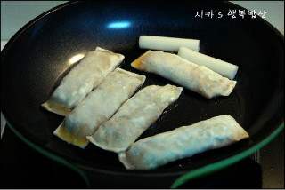 부드러움이 가득한 마요네즈소스 떡볶이