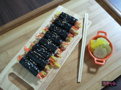 꼬꼬마김밥 이미지