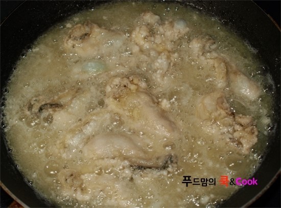 카레향이 솔솔 굴강정