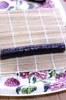 한입김밥 이미지